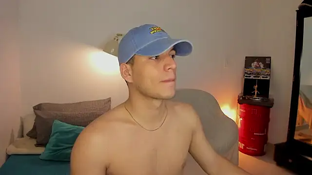 Curlblue online show from 10, 2, 2026