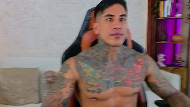 AdanReilly online show from 16, 1, 2026