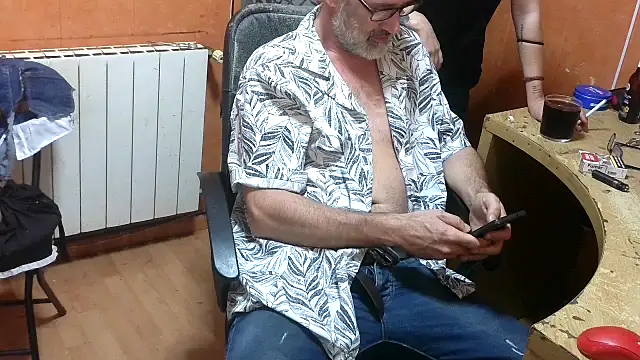 Lia Y PatrickX online show from 11, 9, 2025