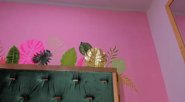 Snapshot of Hellen__4master chatting on 19, 2, 2025 Hellen 4master online show from 19, 2, 2025