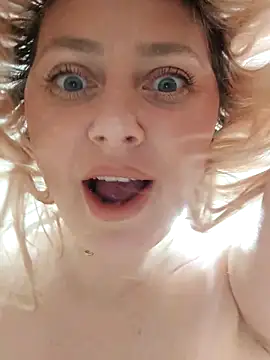 LadyLolyPop  online show from 1, 3, 2026