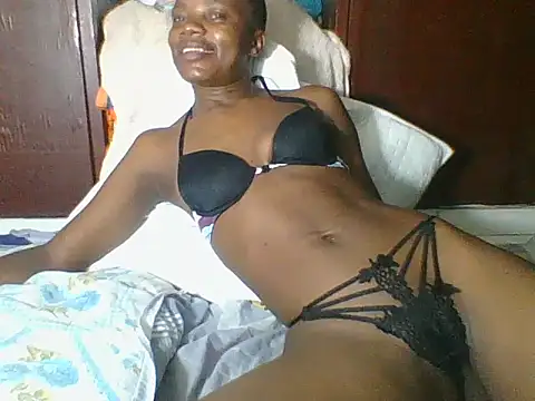 Snapshot of AfricanPrincess24 chatting on 1, 5, 2026 AfricanPrincess24 online show from 1, 5, 2026