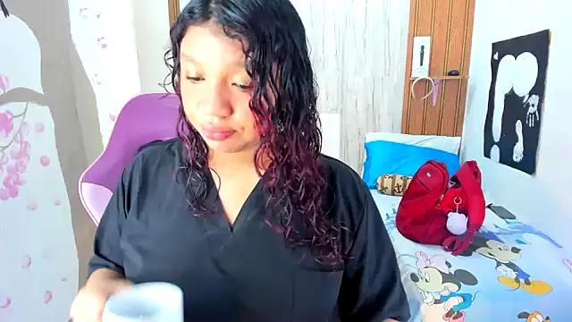 Snapshot of Emily_Coper18 chatting on 13, 7, 2026 Emily Coper18 online show from 13, 7, 2026