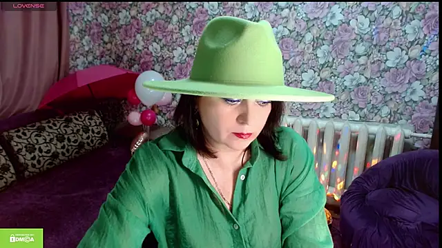 Snapshot of Julia-ru chatting on 9, 4, 2026 Julia-ru online show from 9, 4, 2026