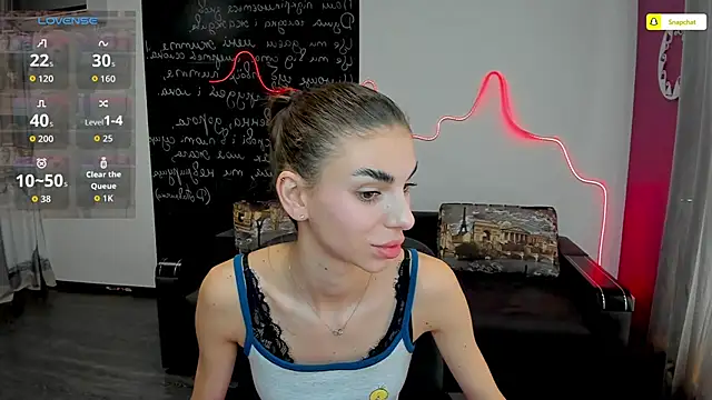 Snapshot of EmmyGreans chatting on 15, 11, 2025 EmmyGreans online show from 15, 11, 2025