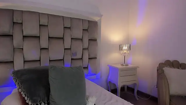 Snapshot of Mara_Betancurt chatting on 20, 2, 2025 Mara Betancurt online show from 20, 2, 2025