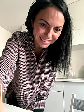 KimKelly13 online show from 3, 10, 2025