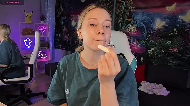 TiffanyBatson online show from 3, 12, 2024