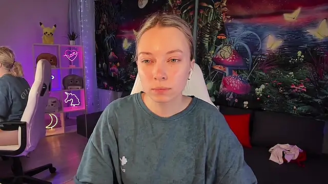 TiffanyBatson online show from 4, 12, 2024