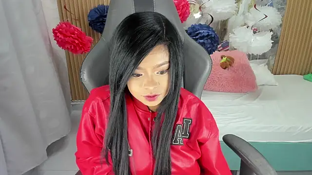 Lili 16 online show from 17, 9, 2025