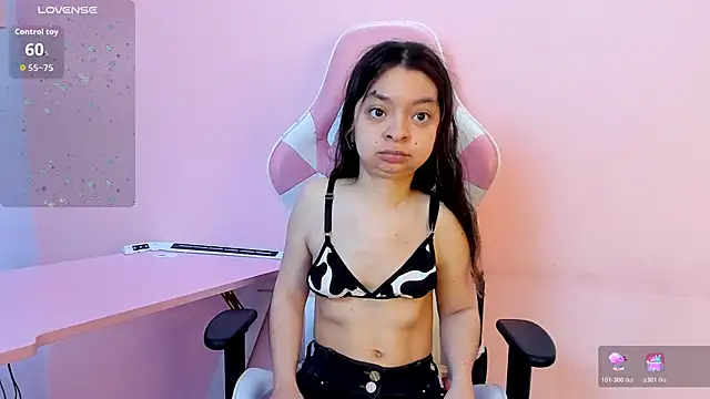 CharlotteMuller online show from 8, 11, 2025