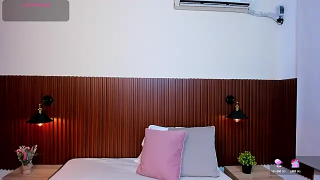 chanel brunette online show from 28, 2, 2025