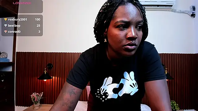 chanel brunette online show from 3, 3, 2025