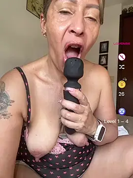 Snapshot of elmarsexydoll chatting on 2, 7, 2026 elmarsexydoll online show from 2, 7, 2026