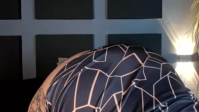 Biiancacox online show from 20, 2, 2025