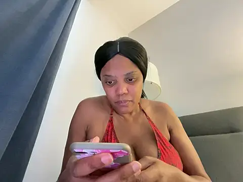 Snapshot of Jenkini chatting on 25, 9, 2025 Jenkini online show from 25, 9, 2025