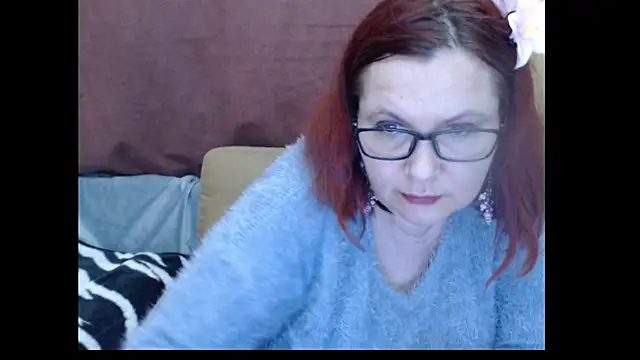 Snapshot of PlayfullMature chatting on 13, 5, 2026 PlayfullMature online show from 13, 5, 2026