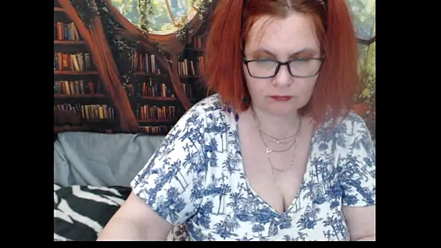 Snapshot of PlayfullMature chatting on 30, 5, 2026 PlayfullMature online show from 30, 5, 2026