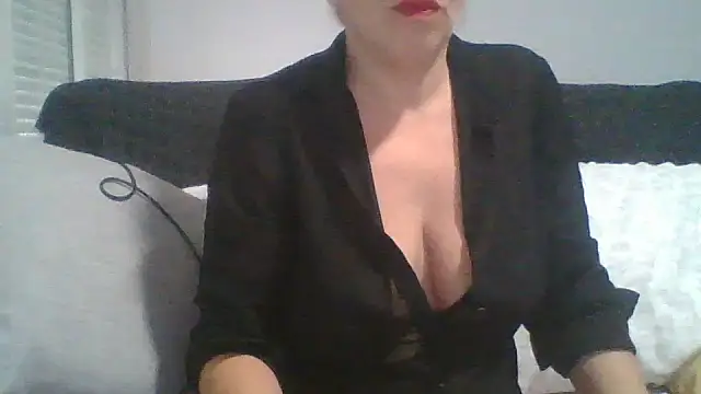 julietesexy80 online show from 14, 11, 2025