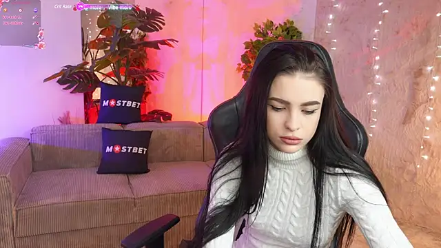 Snapshot of Tina_Breeze chatting on 6, 12, 2024 Tina Breeze online show from 6, 12, 2024