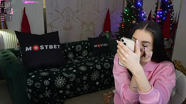 Snapshot of Tina_Breeze chatting on 20, 12, 2024 Tina Breeze online show from 20, 12, 2024