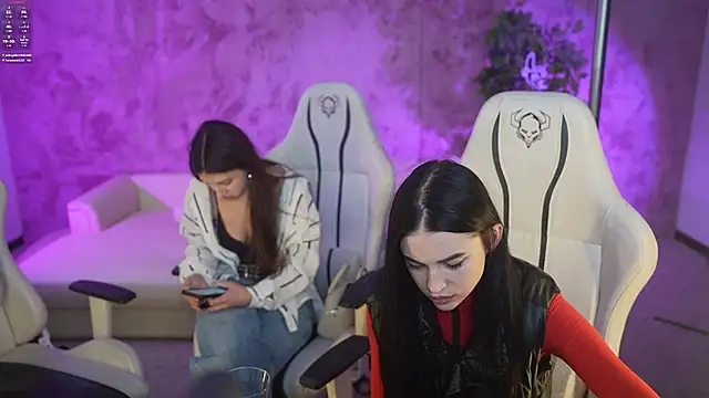 Snapshot of Tina_Breeze chatting on 15, 3, 2025 Tina Breeze online show from 15, 3, 2025