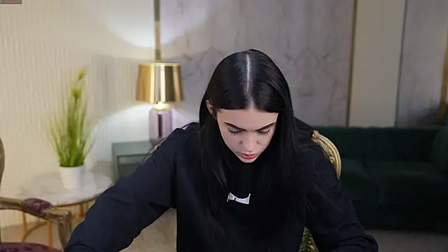 Snapshot of Tina_Breeze chatting on 20, 3, 2025 Tina Breeze online show from 20, 3, 2025