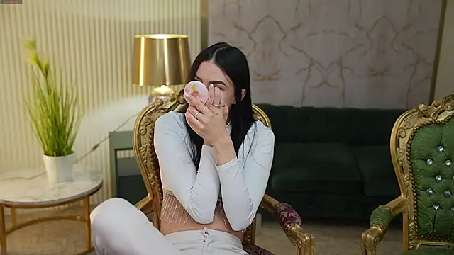 Snapshot of Tina_Breeze chatting on 21, 3, 2025 Tina Breeze online show from 21, 3, 2025