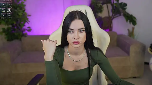 Snapshot of Tina_Breeze chatting on 13, 10, 2025 Tina Breeze online show from 13, 10, 2025