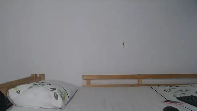 Snapshot of SexyKate852 chatting on 7, 2, 2025 SexyKate852 online show from 7, 2, 2025