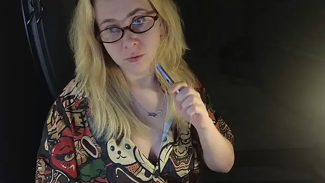 Riley Roo online show from 3, 3, 2026