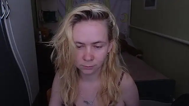 Riley Roo online show from 31, 3, 2026