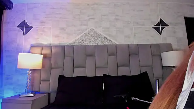 Elena-Rosse online show from 14, 4, 2026