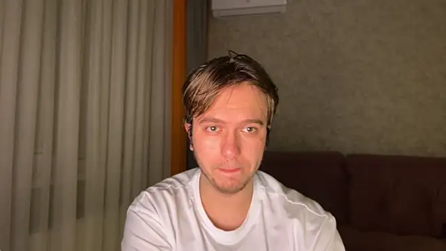 kiopiggy online show from 1, 12, 2025