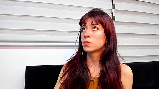 Snapshot of SuzzyyM chatting on 20, 2, 2026 SuzzyyM online show from 20, 2, 2026