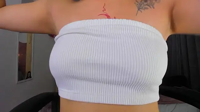 saralolo420 online show from 16, 12, 2024