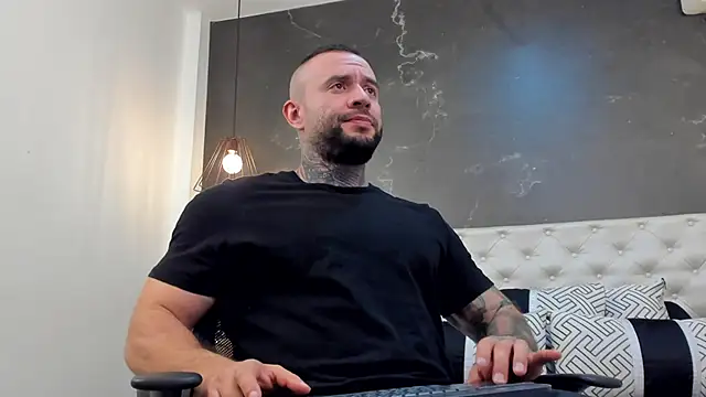 BruceDallas online show from 3, 1, 2025