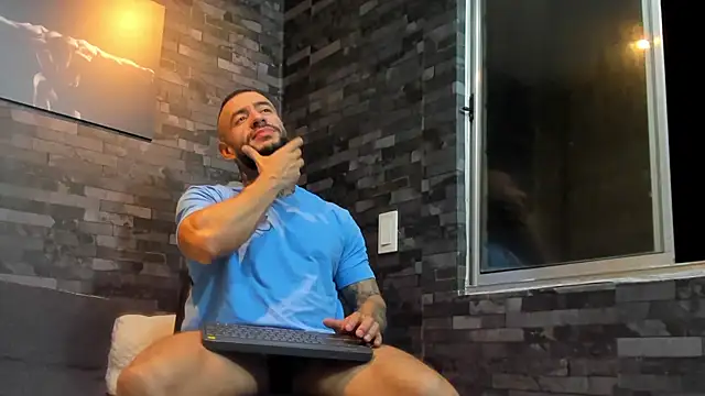 BruceDallas online show from 19, 9, 2025