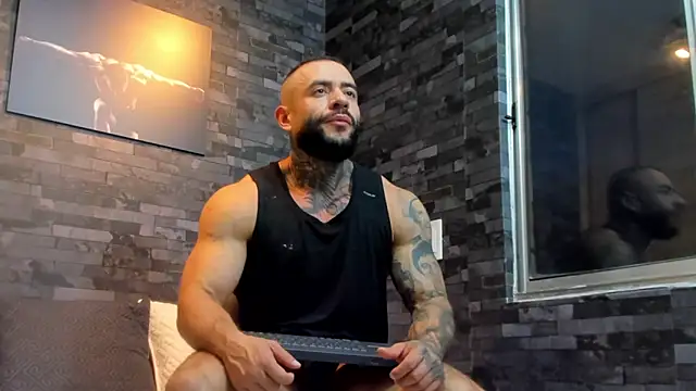 BruceDallas online show from 5, 10, 2025