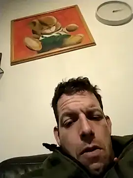 Snapshot of Knuffelstaaf123 chatting on 11, 1, 2025 Knuffelstaaf123 online show from 11, 1, 2025