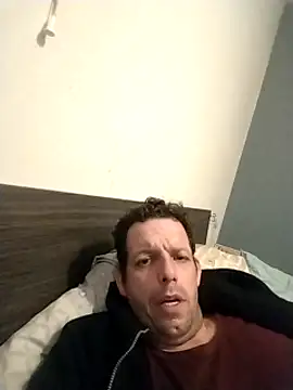 Snapshot of Knuffelstaaf123 chatting on 18, 2, 2025 Knuffelstaaf123 online show from 18, 2, 2025