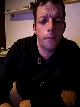 Snapshot of Knuffelstaaf123 chatting on 16, 10, 2025 Knuffelstaaf123 online show from 16, 10, 2025