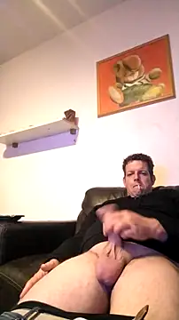 Snapshot of Knuffelstaaf123 chatting on 19, 10, 2025 Knuffelstaaf123 online show from 19, 10, 2025