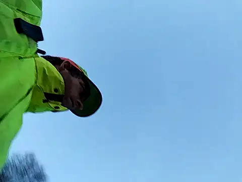 Snapshot of Knuffelstaaf123 chatting on 11, 11, 2025 Knuffelstaaf123 online show from 11, 11, 2025