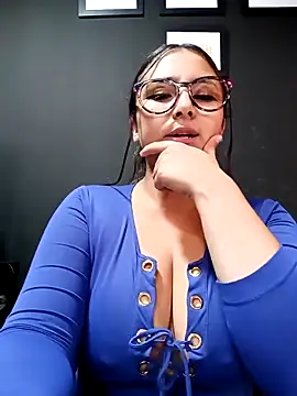 Cute Penelope online show from 7, 3, 2025