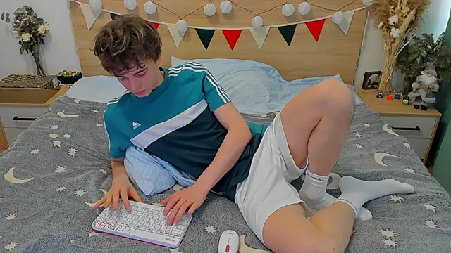 Fandi 777 online show from 24, 2, 2025