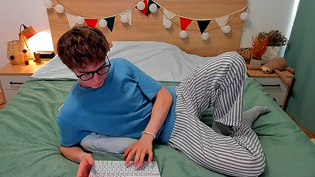 Fandi 777 online show from 14, 11, 2025