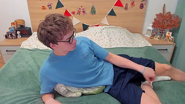 Snapshot of Fandi_777 chatting on 2, 2, 2026 Fandi 777 online show from 2, 2, 2026