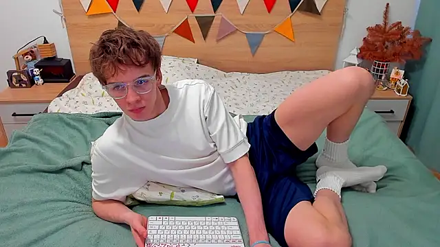 Snapshot of Fandi_777 chatting on 8, 2, 2026 Fandi 777 online show from 8, 2, 2026