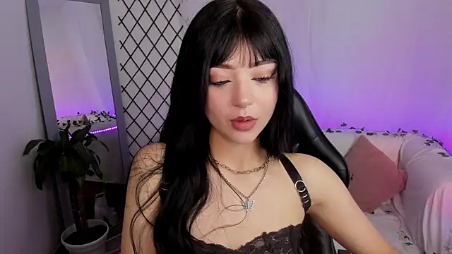 Snapshot of _mia_collins_b_ chatting on 14, 5, 2026 mia collins b online show from 14, 5, 2026